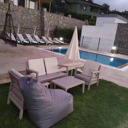 Naturel Stone Villalari *